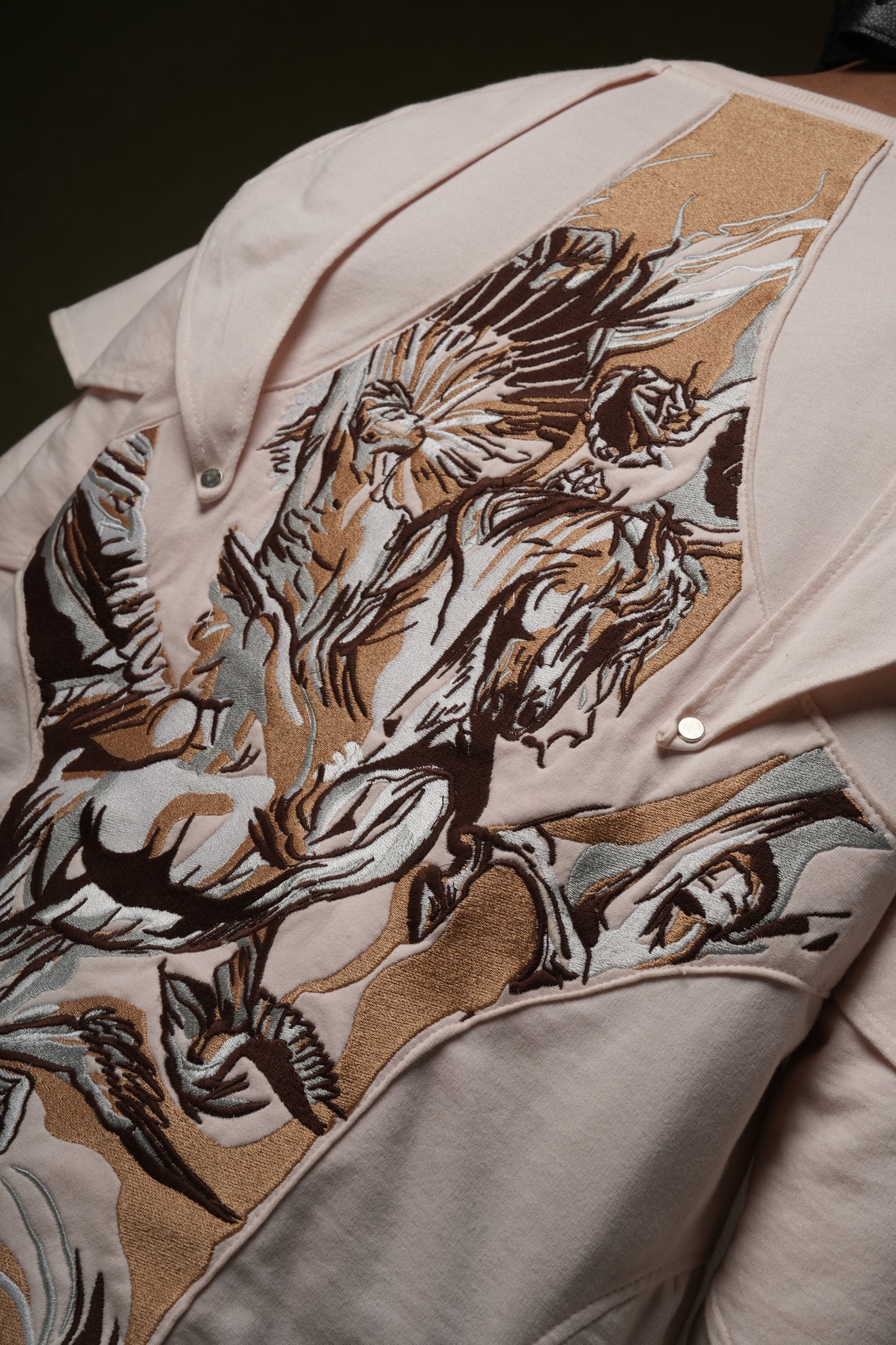 ARMOR: LONG SLEEVED°