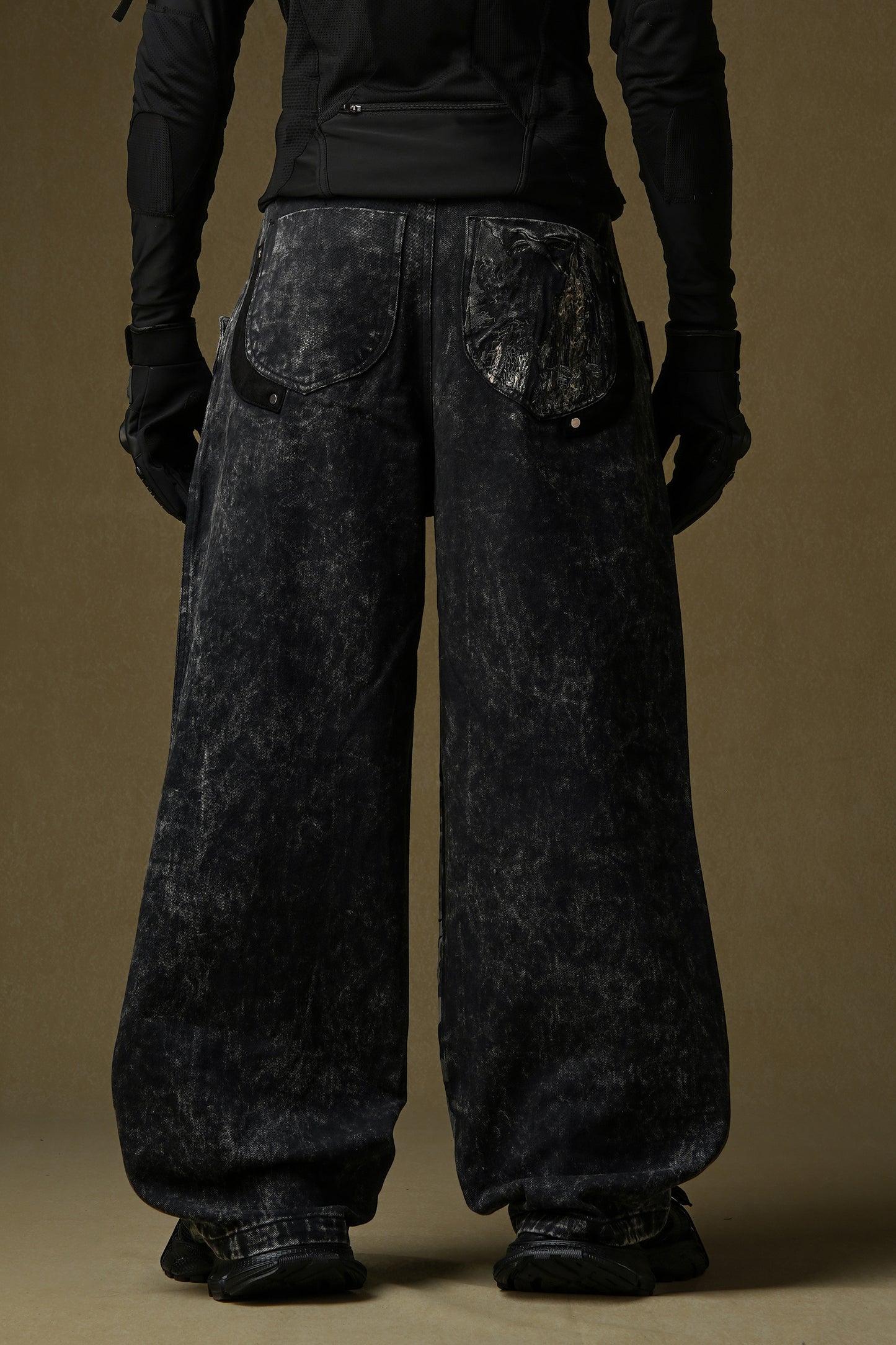 REIAL CASTLE PANTS°