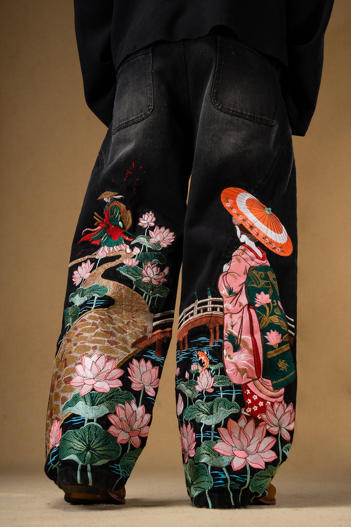 JAPANESE LADY DENIM